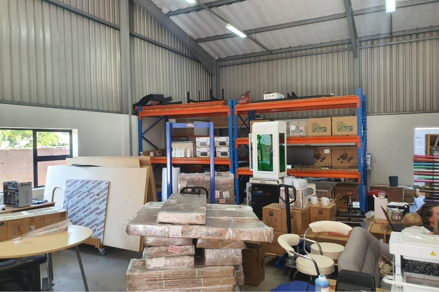To Let commercial Property for Rent in Newton Park Eastern Cape